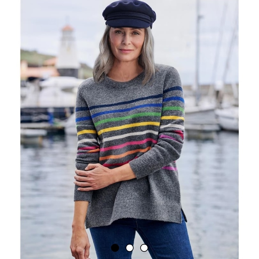 Woolovers LambsWool sweater size small